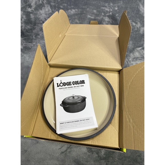 Lodge Porcelain Enamel Cast Iron Dutch Oven Lid With Handles Red 6 Quarts NIB - Picture 7 of 7